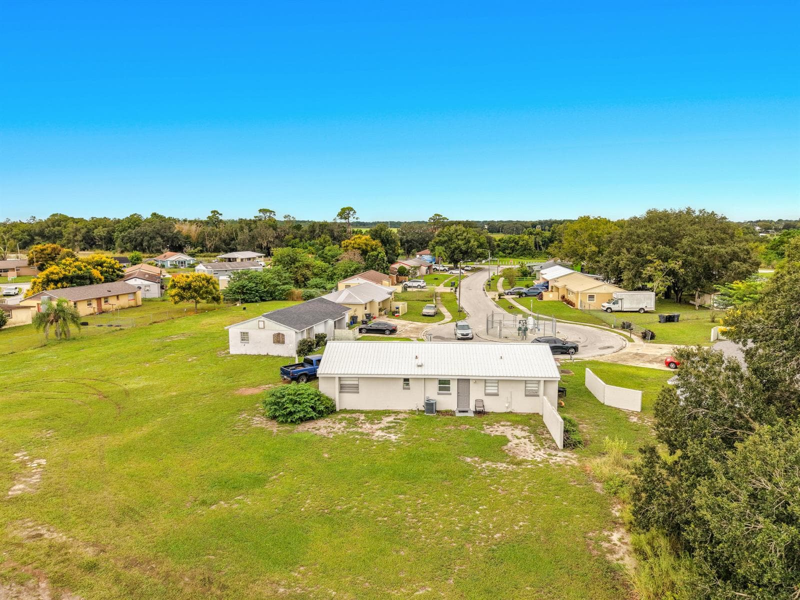 45 Queens Court, Frostproof FL 33843