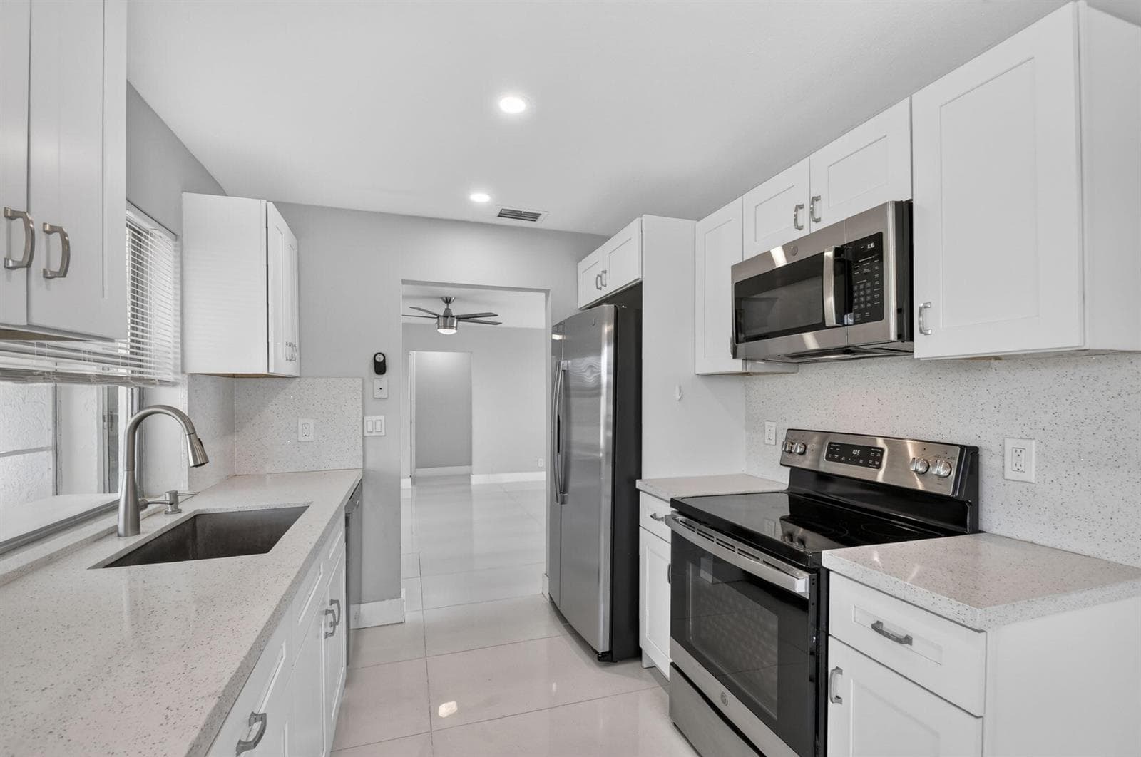 1404 SW 22nd Avenue, Boynton Beach FL 33426