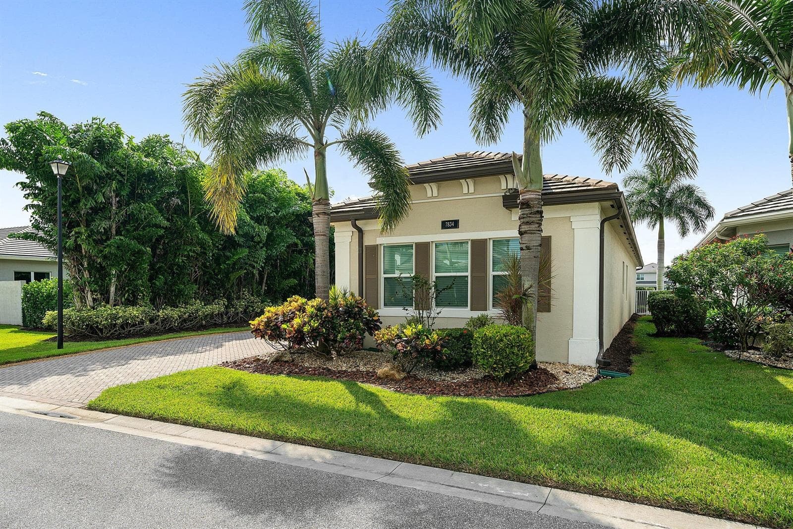 7834 Waterford Isles Lane, Delray Beach FL 33446