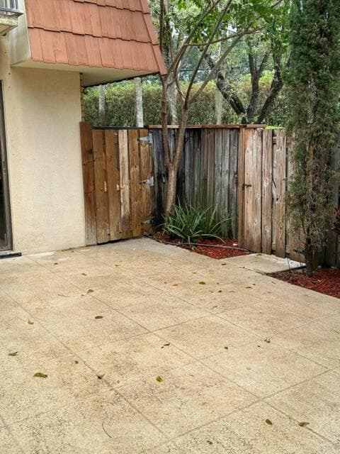 207 LIVE OAK Lane, Boynton Beach FL 33436
