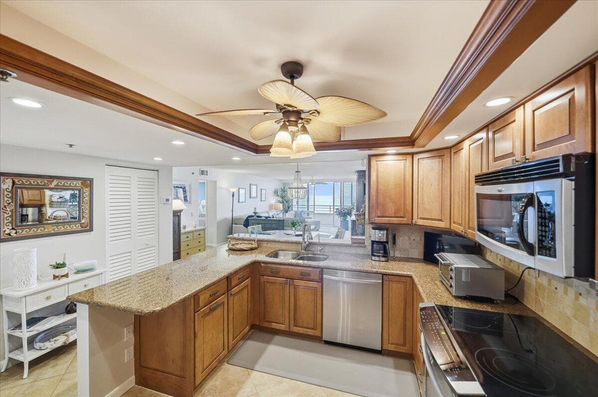 9950 S OCEAN Drive # 604, Jensen Beach FL 34957