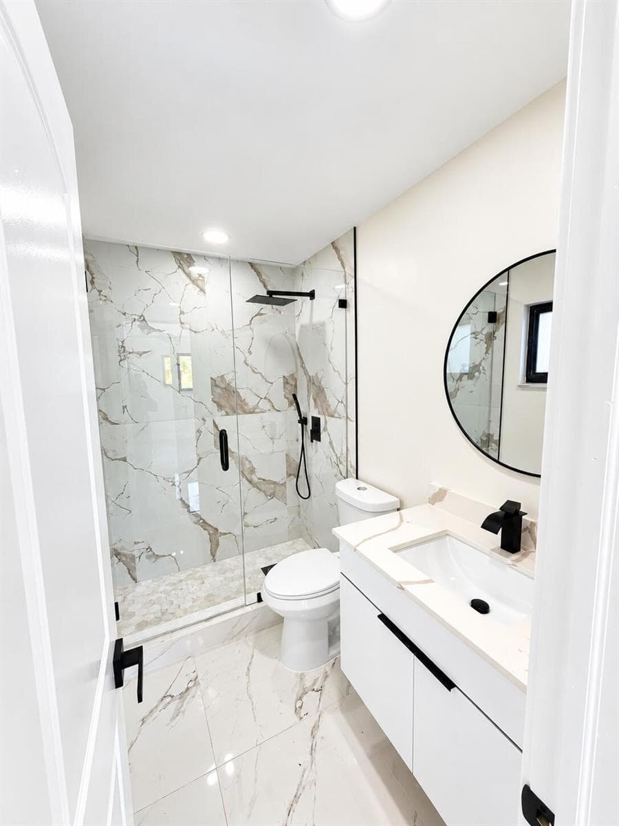 4922 ROYAL S, West Palm Beach FL 33415