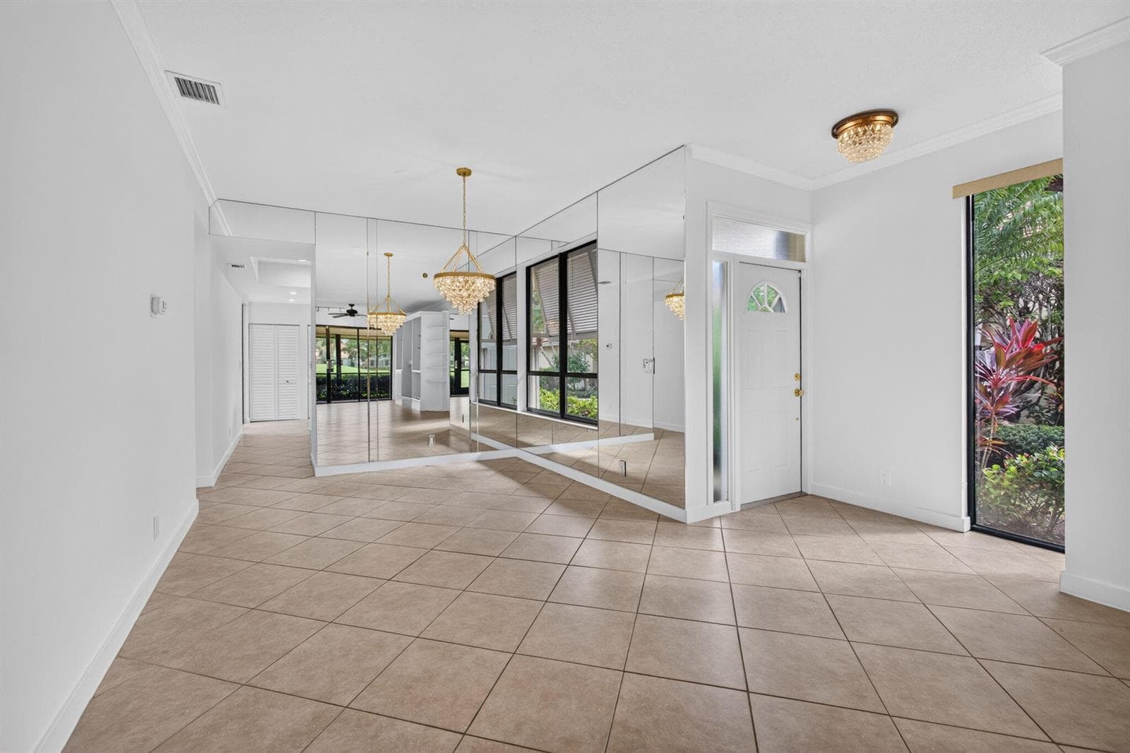 287 OLD MEADOW Way, Palm Beach Gardens FL 33418