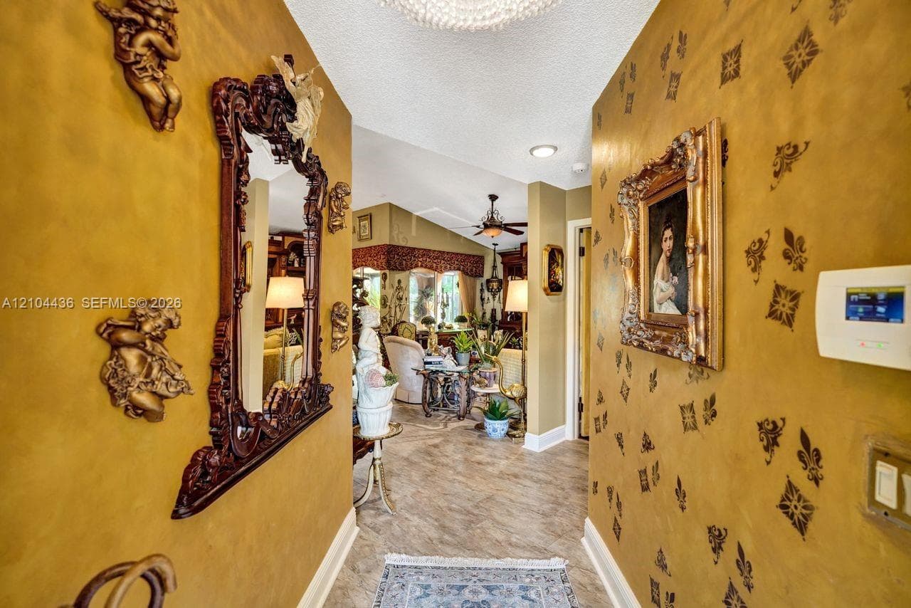 1446 Springside Dr, Weston FL 33326