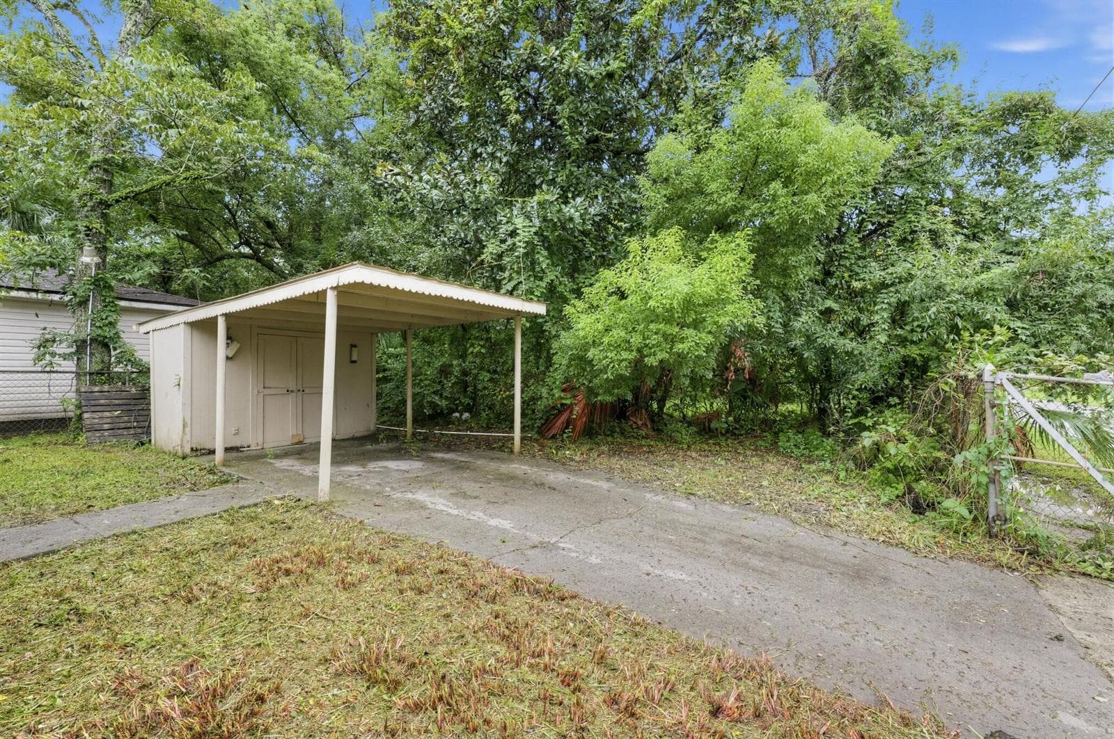 956 Baker Avenue, Jacksonville FL 32209